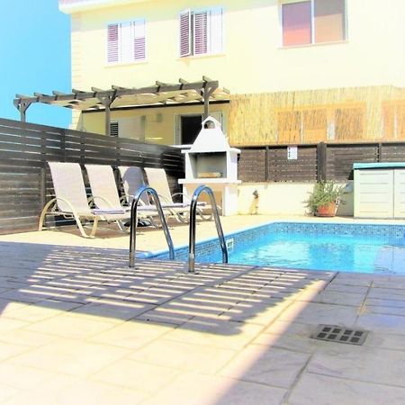 Villa Jade Paralimni Exterior foto
